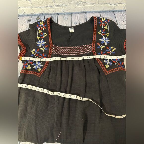 Old Navy Black Embroidered Smocked Babydoll Short and Sweet Whimsical Dress M - Picture 14 of 14
